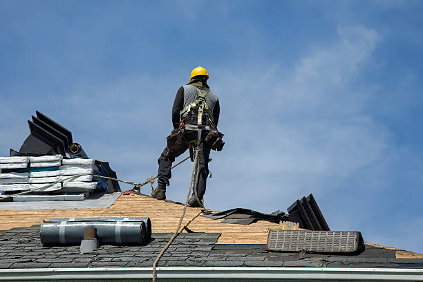 Professional Roofing technician working in Estacada, OR